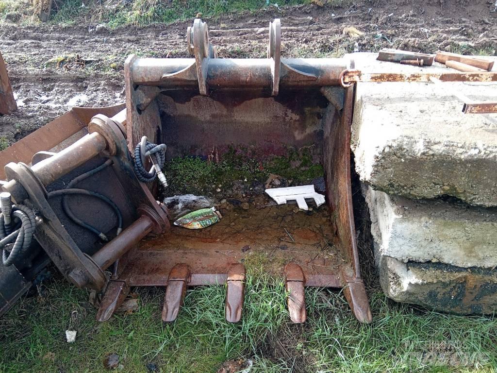 JCB JS 180 LC Ekskavatori-iekrāvēji