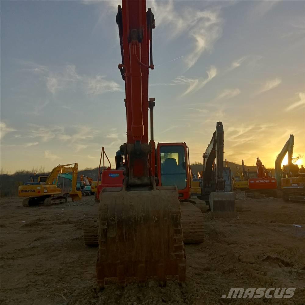 Doosan DH300LC-7 Kāpurķēžu ekskavatori