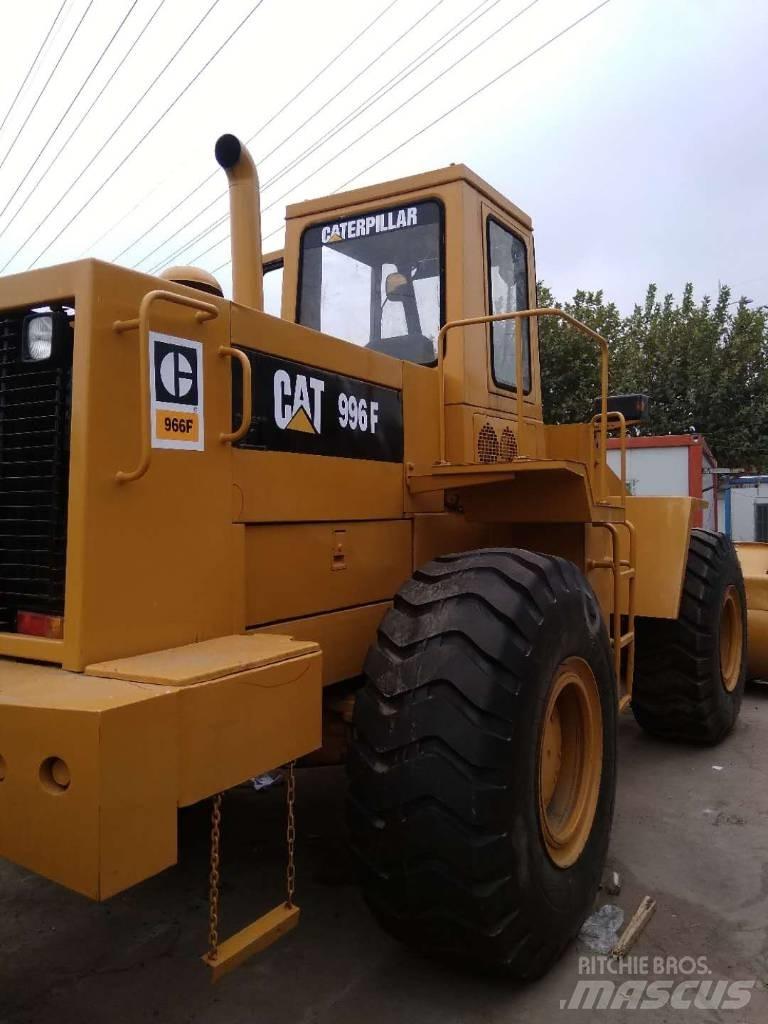 CAT 966F Iekrāvēji uz riteņiem