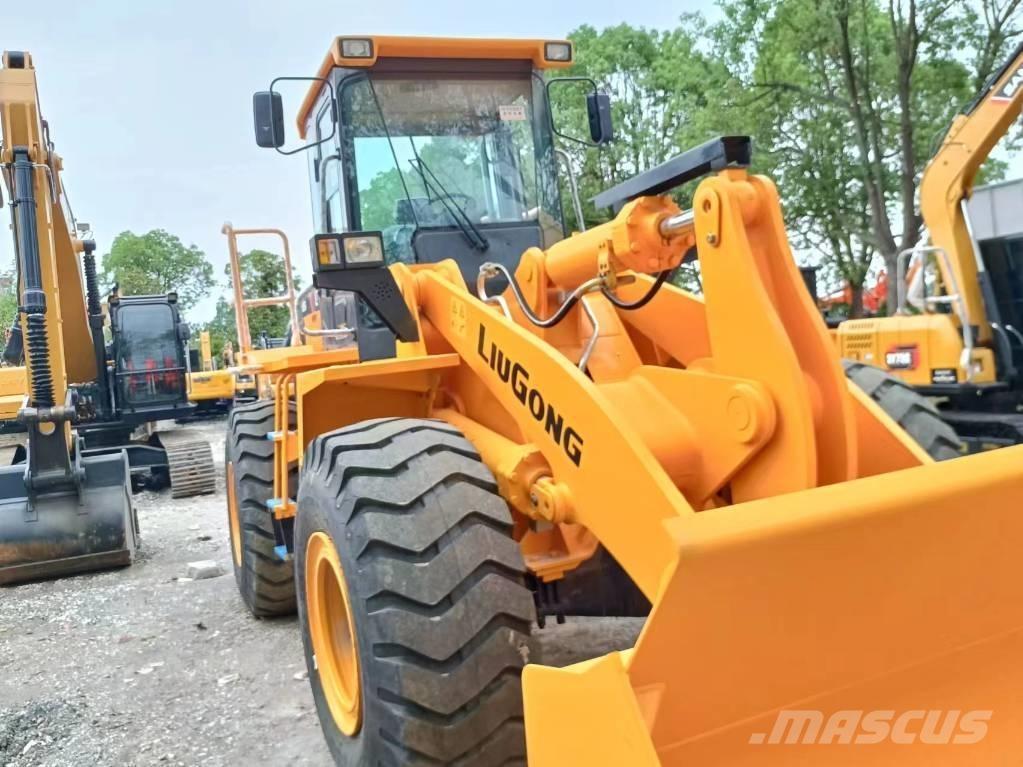LiuGong 856H Iekrāvēji uz riteņiem