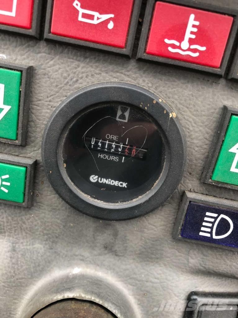 GiANT V 6004 T X-Tra Lauksaimniecības pacēlāji