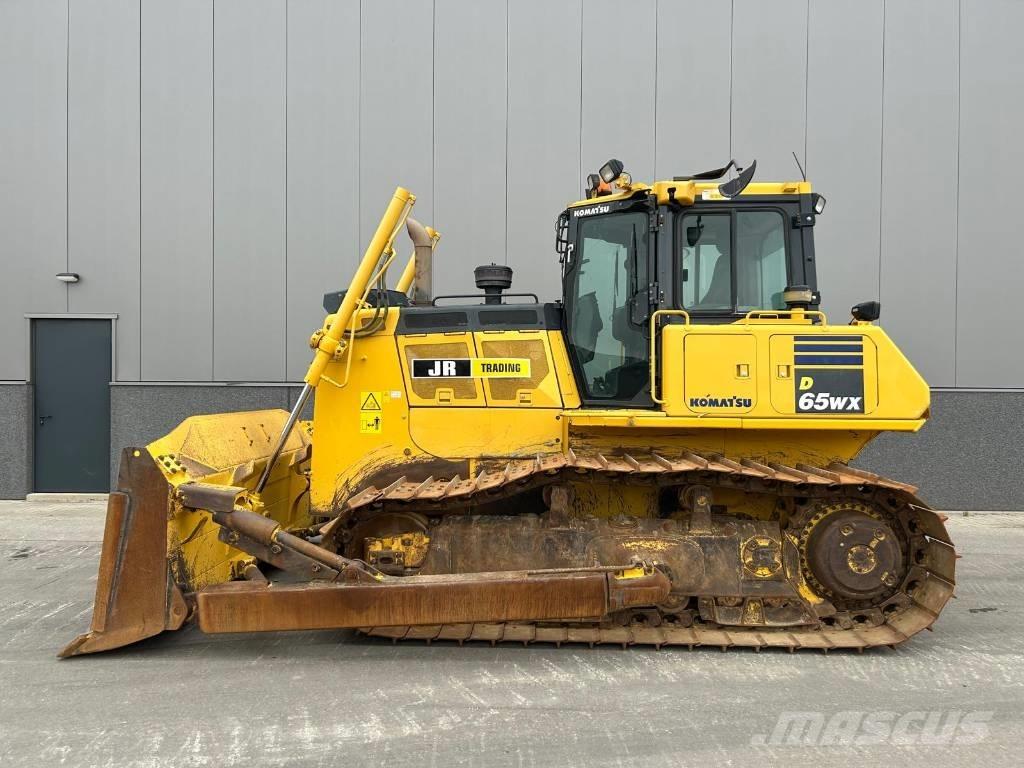 Komatsu D 65 WX-18 Kāpurķēžu buldozeri