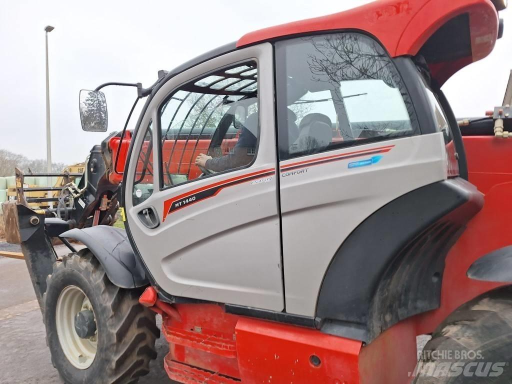 Manitou MT 1440 Teleskopiskie manipulatori
