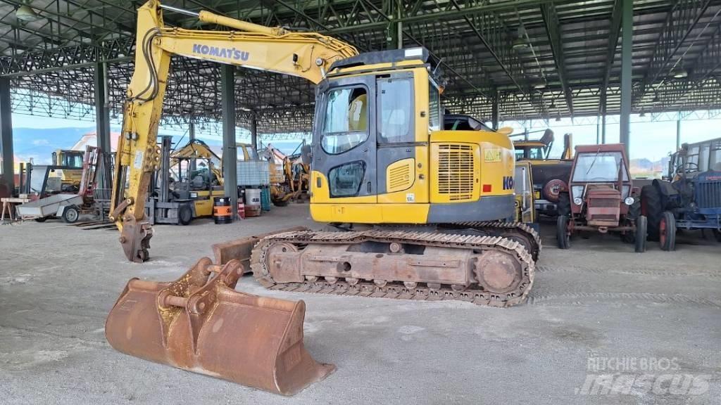 Komatsu 138US-8 Kāpurķēžu ekskavatori