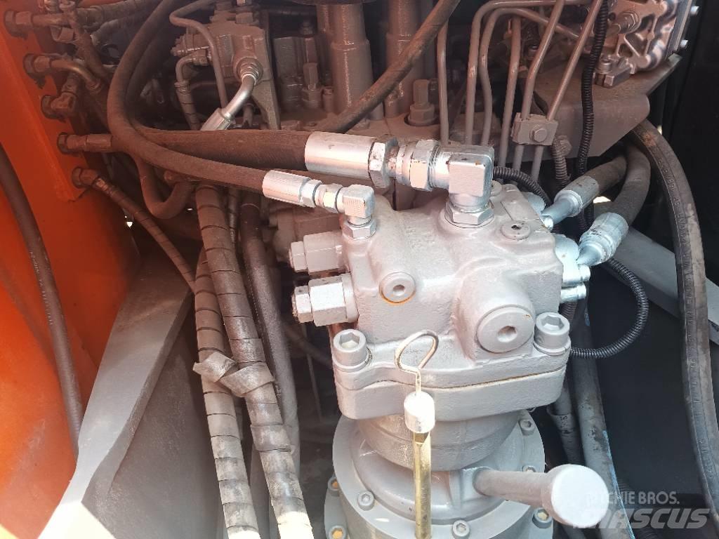 Hitachi ZX 120 Kāpurķēžu ekskavatori
