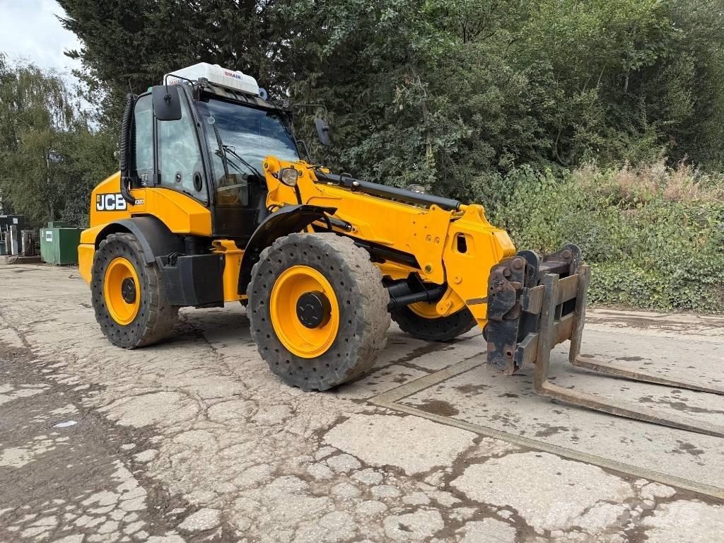 JCB TM 320 S Iekrāvēji uz riteņiem