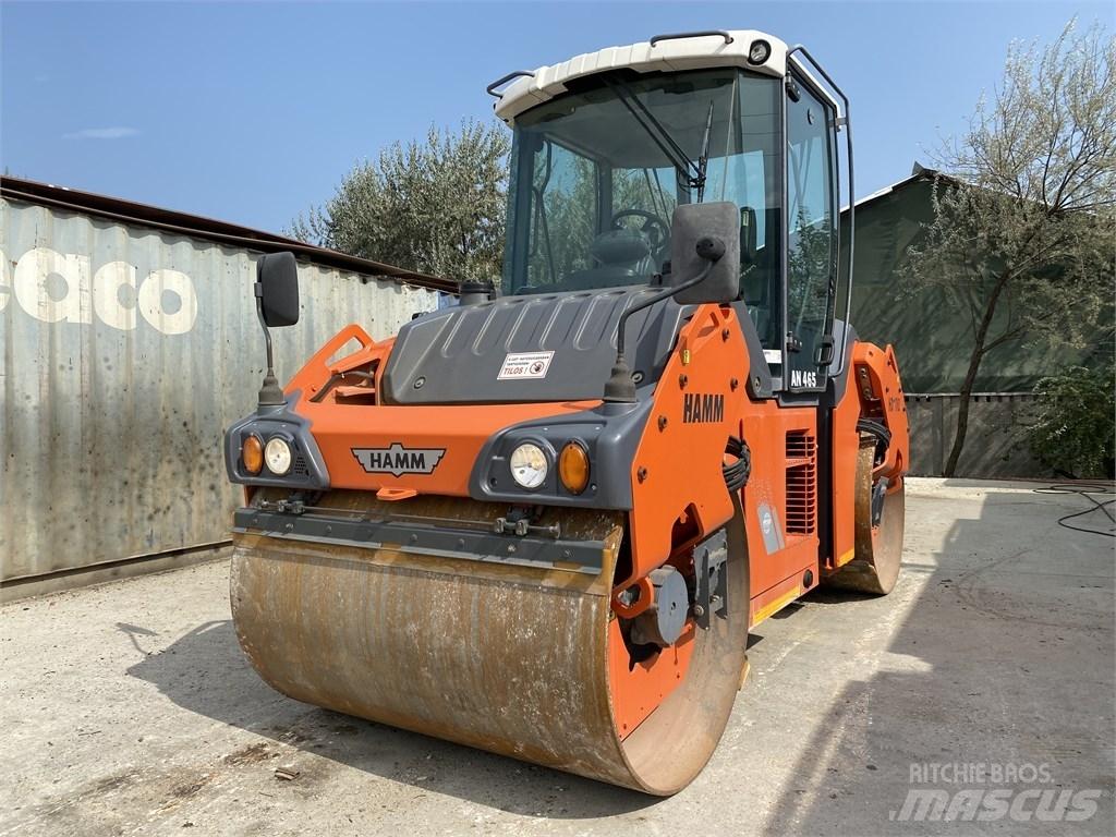 Hamm HD 110 Divvalču grunts veltņi