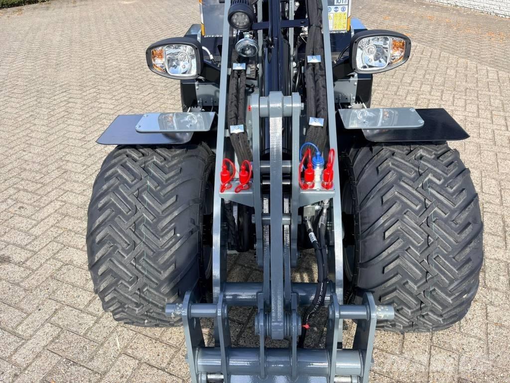 Giant G2500HD Xtra Mini iekrāvēji