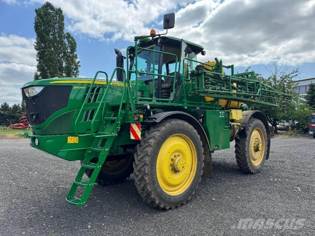 John Deere 4040i Pašgājēji smidzinātāji