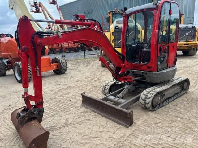 JCB 8025 Mini ekskavatori < 7 t