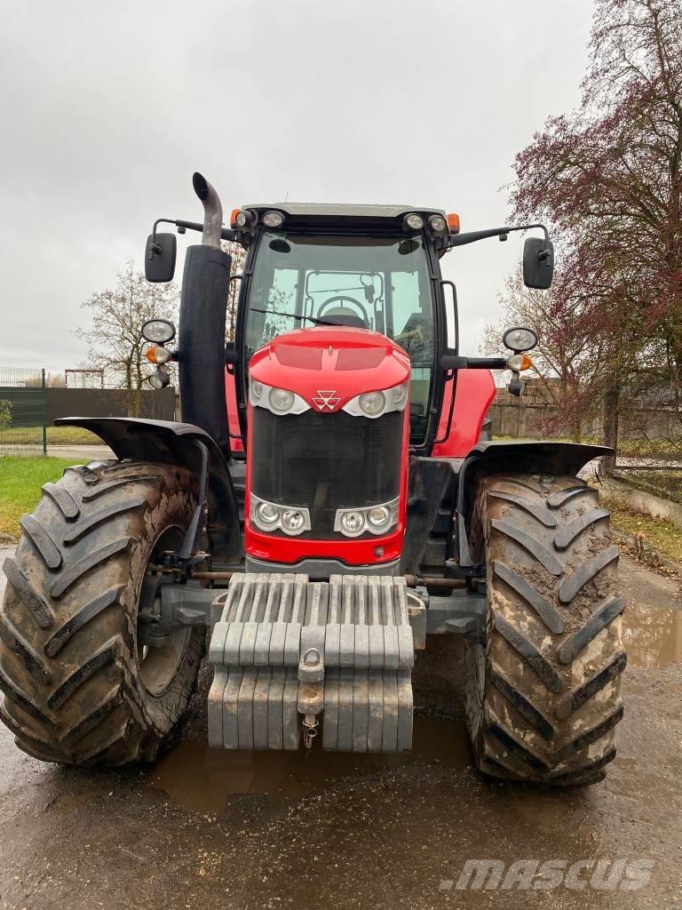 Massey Ferguson 7624 Traktori