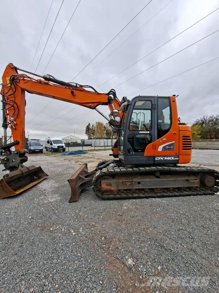 Doosan DX 140 LCR Kāpurķēžu ekskavatori