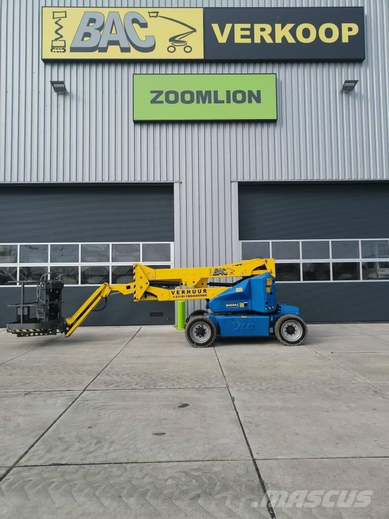 JLG M 450 AJ Strēles pacēlāji