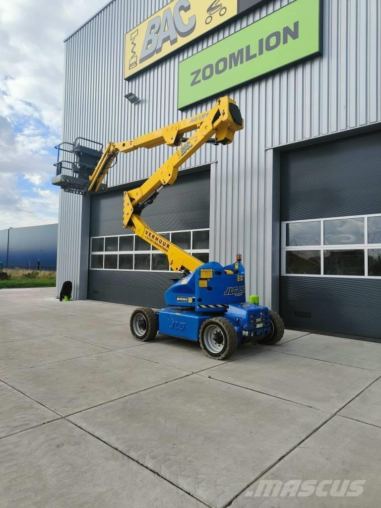 JLG M 450 AJ Strēles pacēlāji