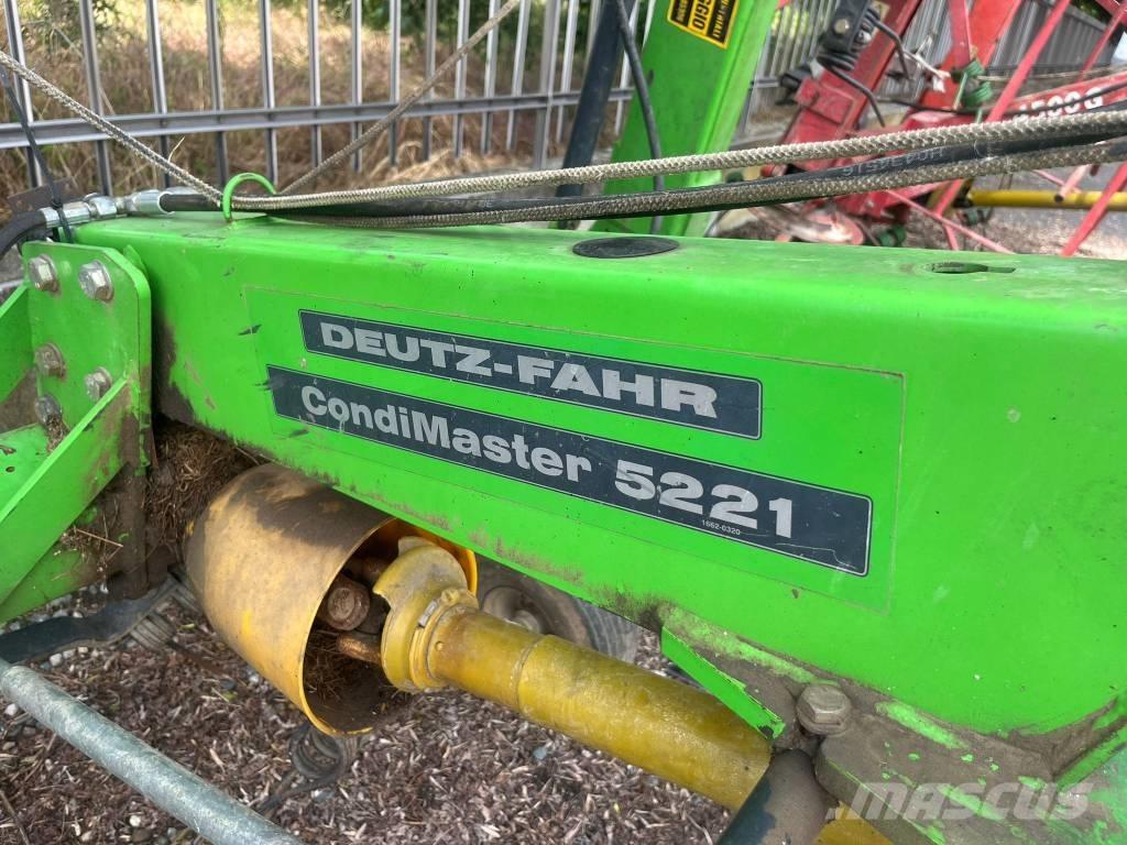 Deutz-Fahr 5221 Grābekļi un siena ārdītāji