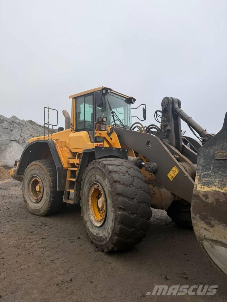 Volvo L180F Iekrāvēji uz riteņiem