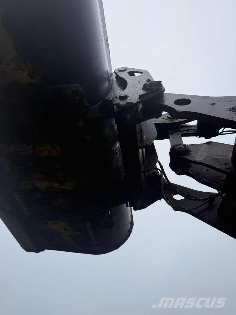 Volvo L180F Iekrāvēji uz riteņiem