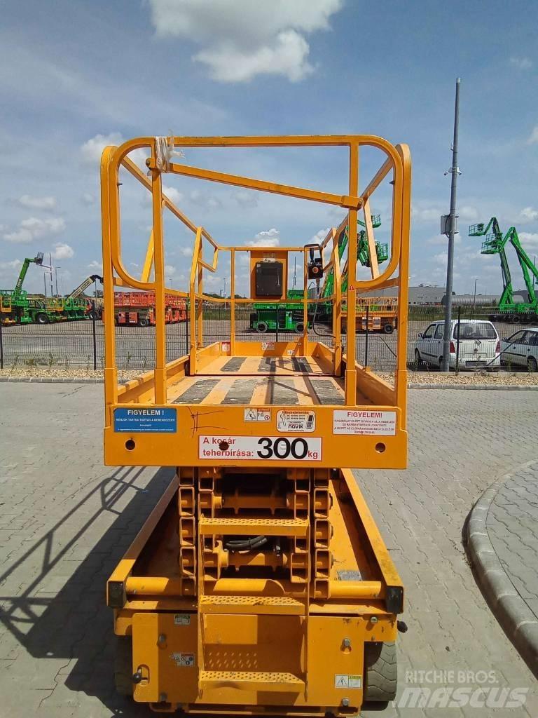 Haulotte Compact 12 Šķerveida pacēlāji