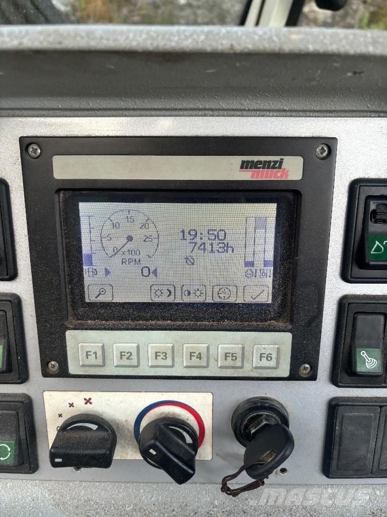 Menzi Muck A91 Īpašie ekskavatori