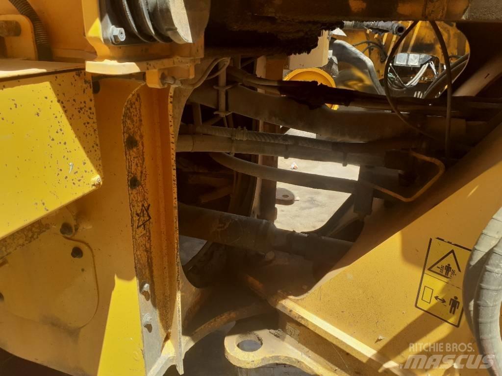 Volvo L 70 H Iekrāvēji uz riteņiem