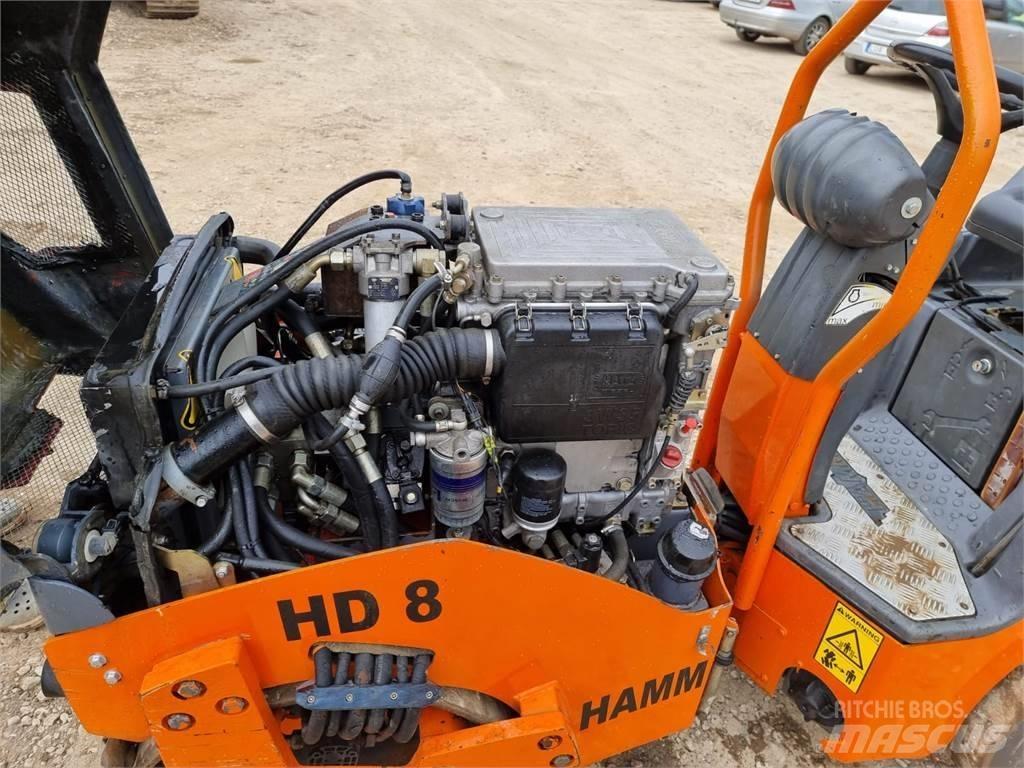 Hamm HD 8 VV Divvalču grunts veltņi