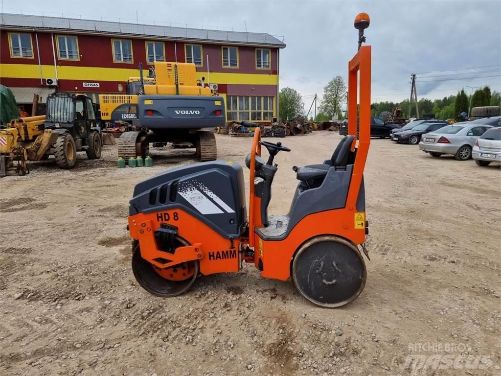 Hamm HD 8 VV Divvalču grunts veltņi