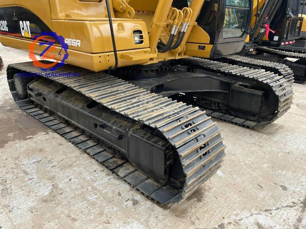 CAT 320 C Kāpurķēžu ekskavatori