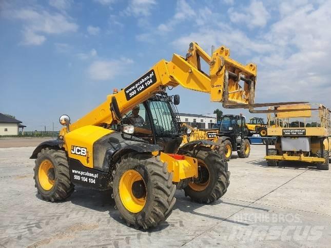 JCB 531-70 - BC24 Teleskopiskie manipulatori