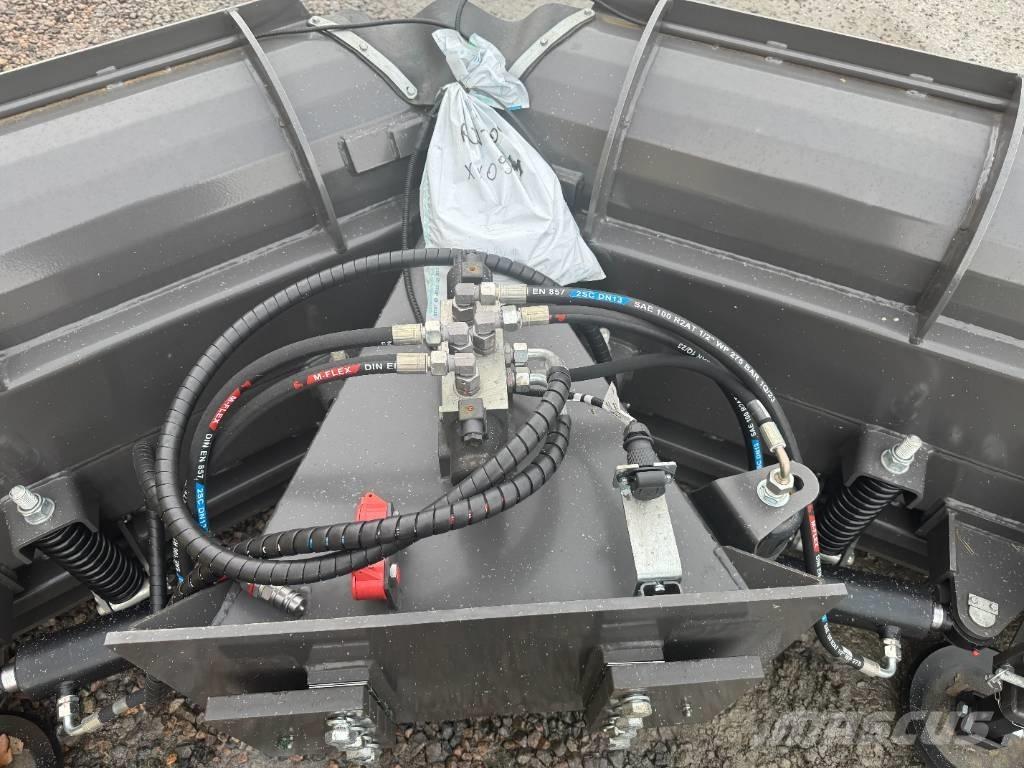 Pronar PUV 3300 Sniega naži un tīrītāji