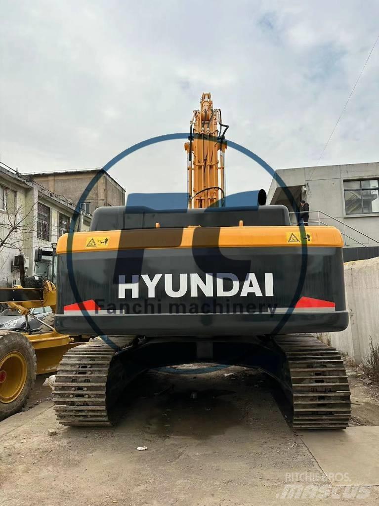 Hyundai 330LC-9T Kāpurķēžu ekskavatori