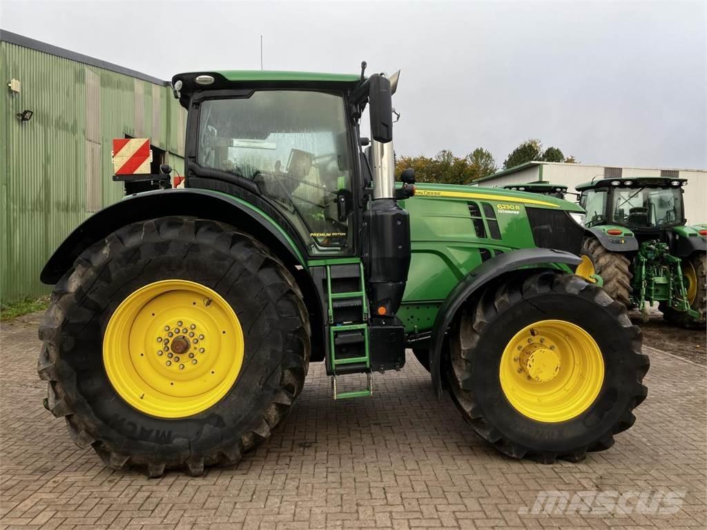 John Deere 6230R Traktori