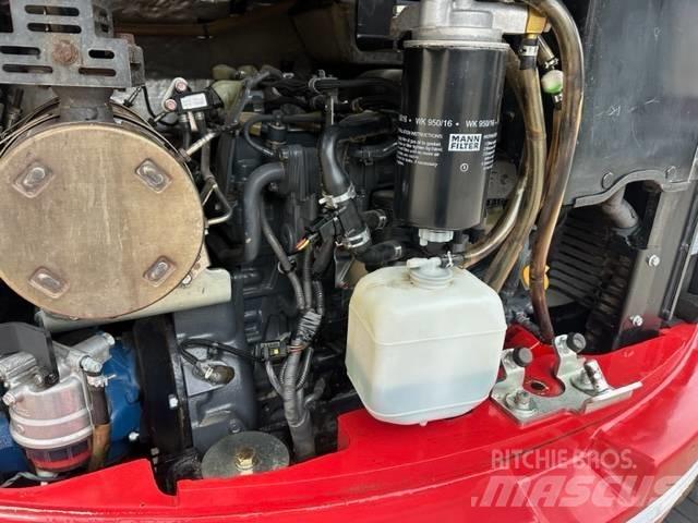 Takeuchi TB 257 FR Mini ekskavatori < 7 t