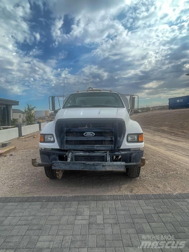 Ford F 750 XLT Ūdens mašīnas