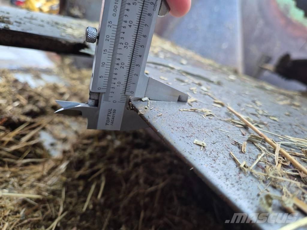 Samasz Optifeed 1800 Maisītāji dalītāji