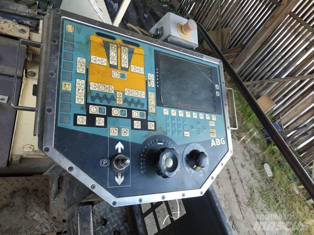ABG Titan 125 Asfalta klājēji
