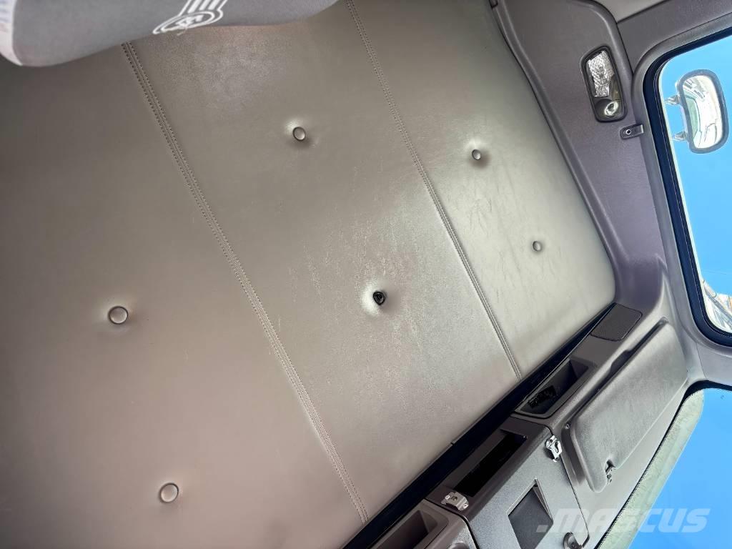 Kenworth T 800 Vilcēji