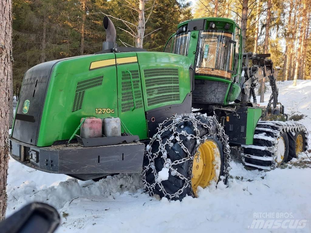 John Deere 1270G 6W Harvesteri