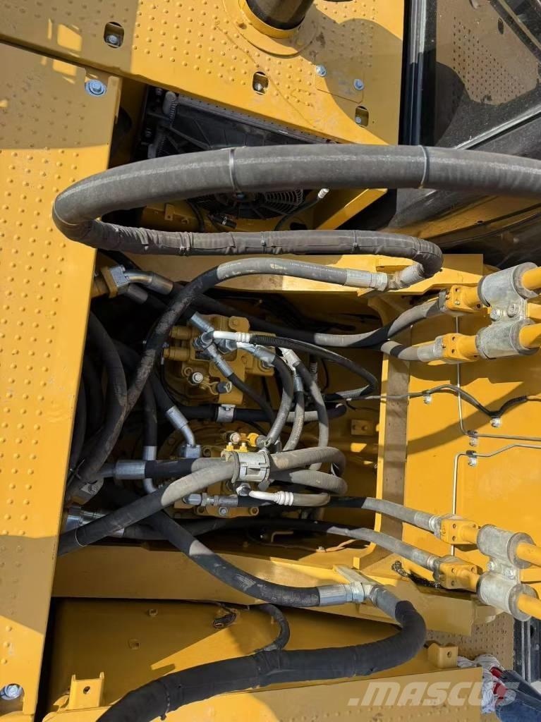 CAT 349 D L Kāpurķēžu ekskavatori