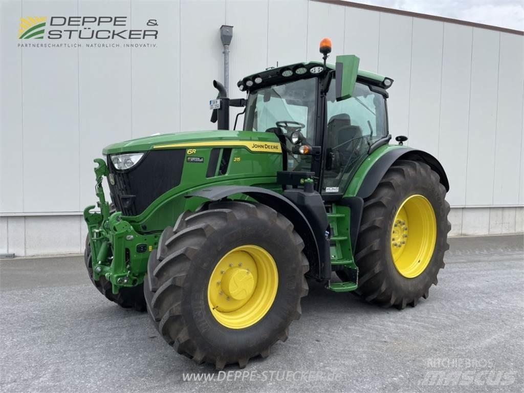 John Deere 6R 215 Traktori