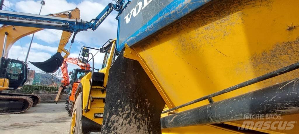 Volvo A 25 F Artikulētie pašizgāzēji