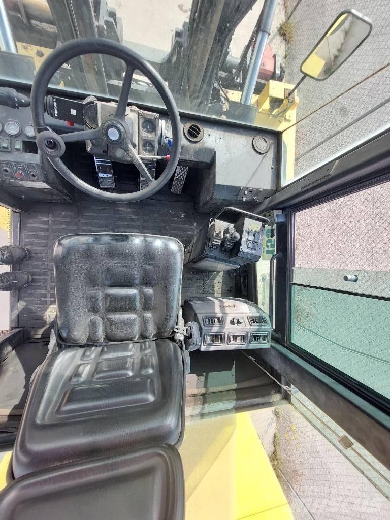 Hyster H14.00 Tehnika ar dīzeļa dzinēju