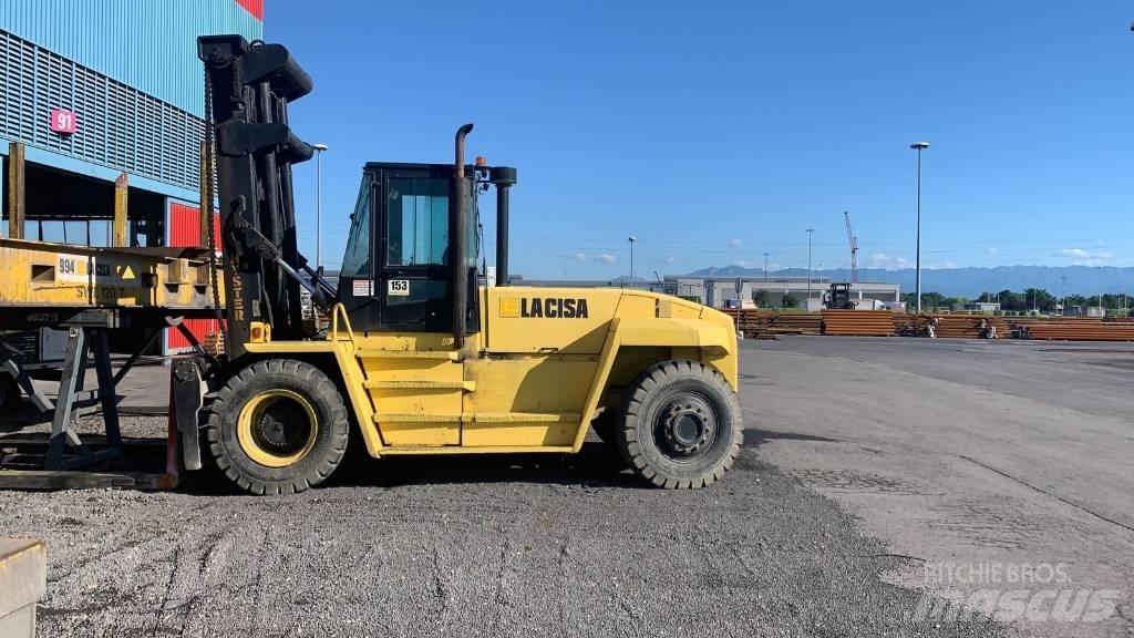 Hyster H14.00 Tehnika ar dīzeļa dzinēju