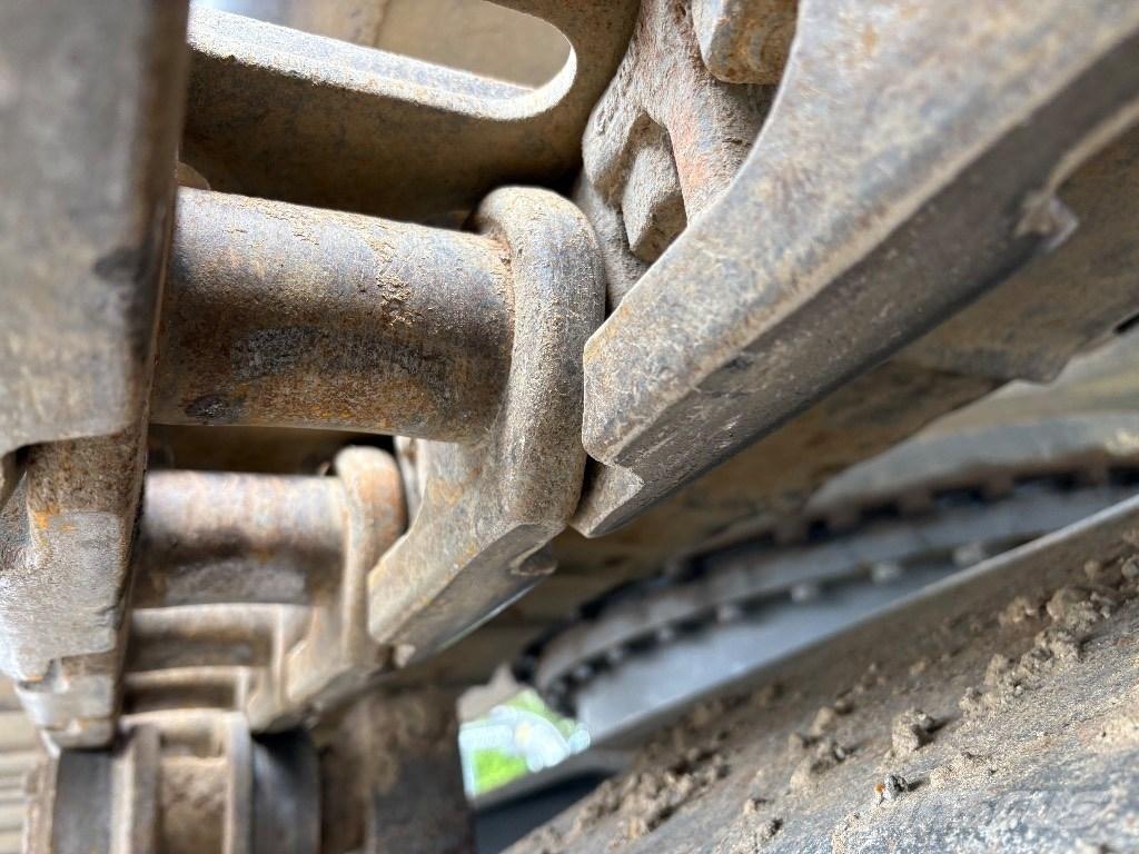 Volvo EC 200 Kāpurķēžu ekskavatori