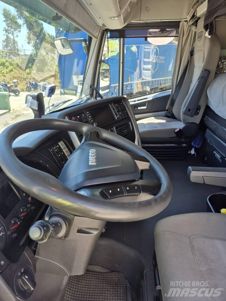 Iveco Stralis 460 Vilcēji