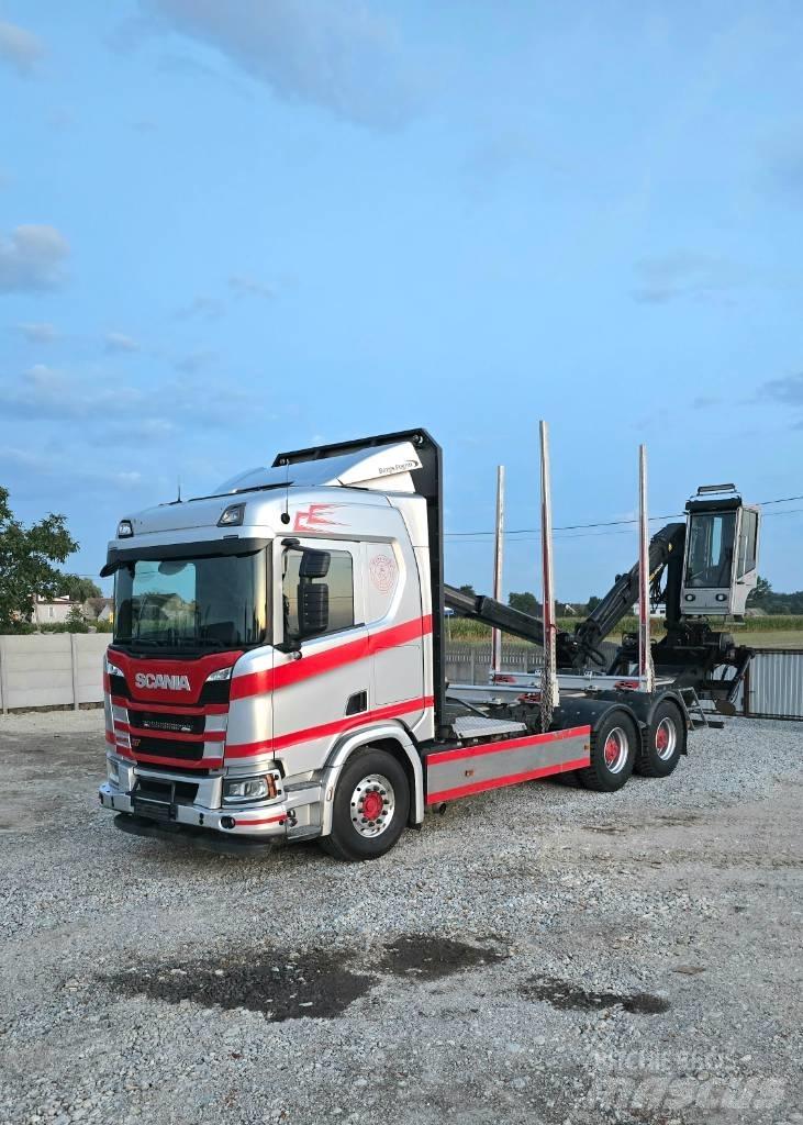 Scania R 540 Smagās mašīnas ar celtni