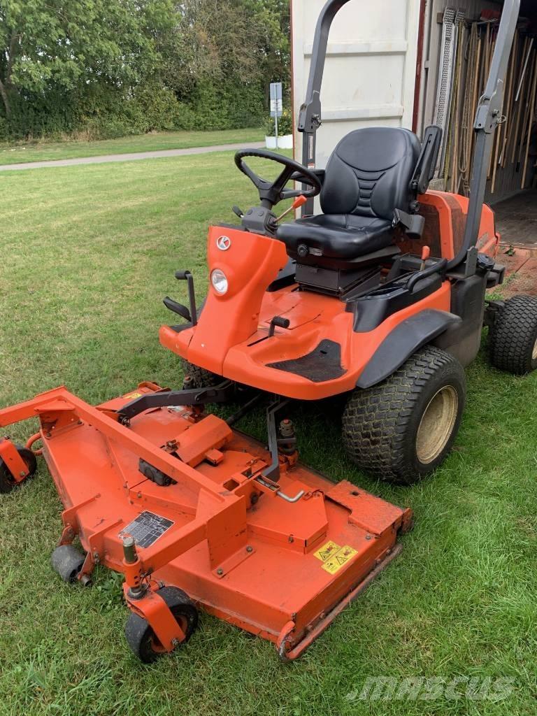 Kubota F2880 Mauriņa traktors