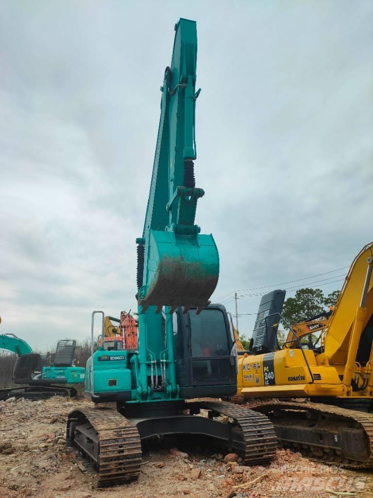 Kobelco SK 210 D Kāpurķēžu ekskavatori
