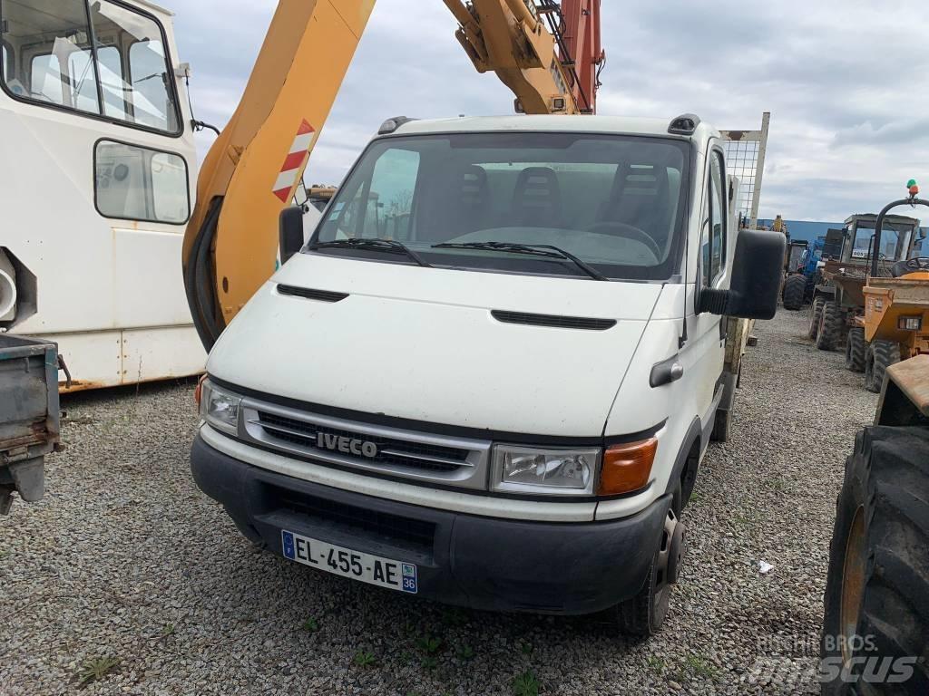 Iveco 35.10 Pašizgāzēji