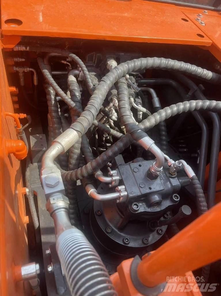 Doosan DX 225LC-9C Kāpurķēžu ekskavatori