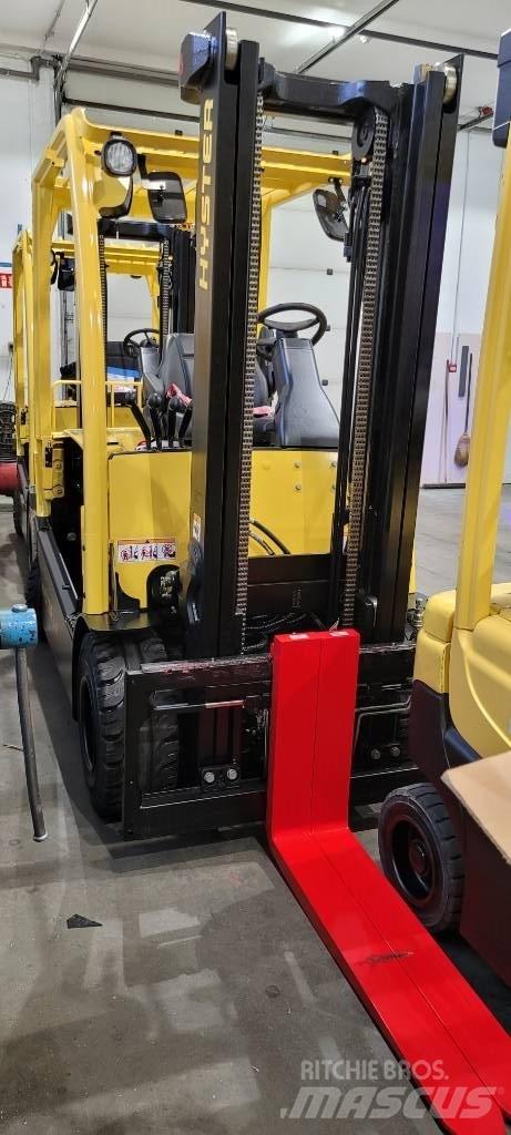 Hyster J3.0XN Elektriskie iekrāvēji